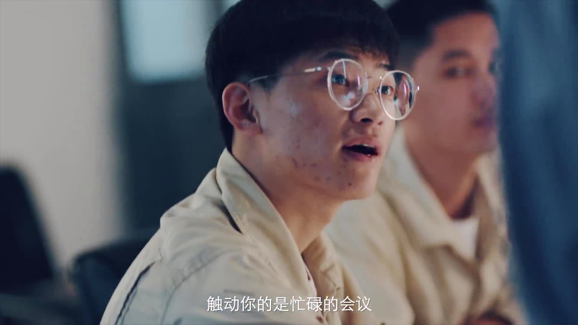 全民关注！精彩瞬间视频火爆网络的简单介绍